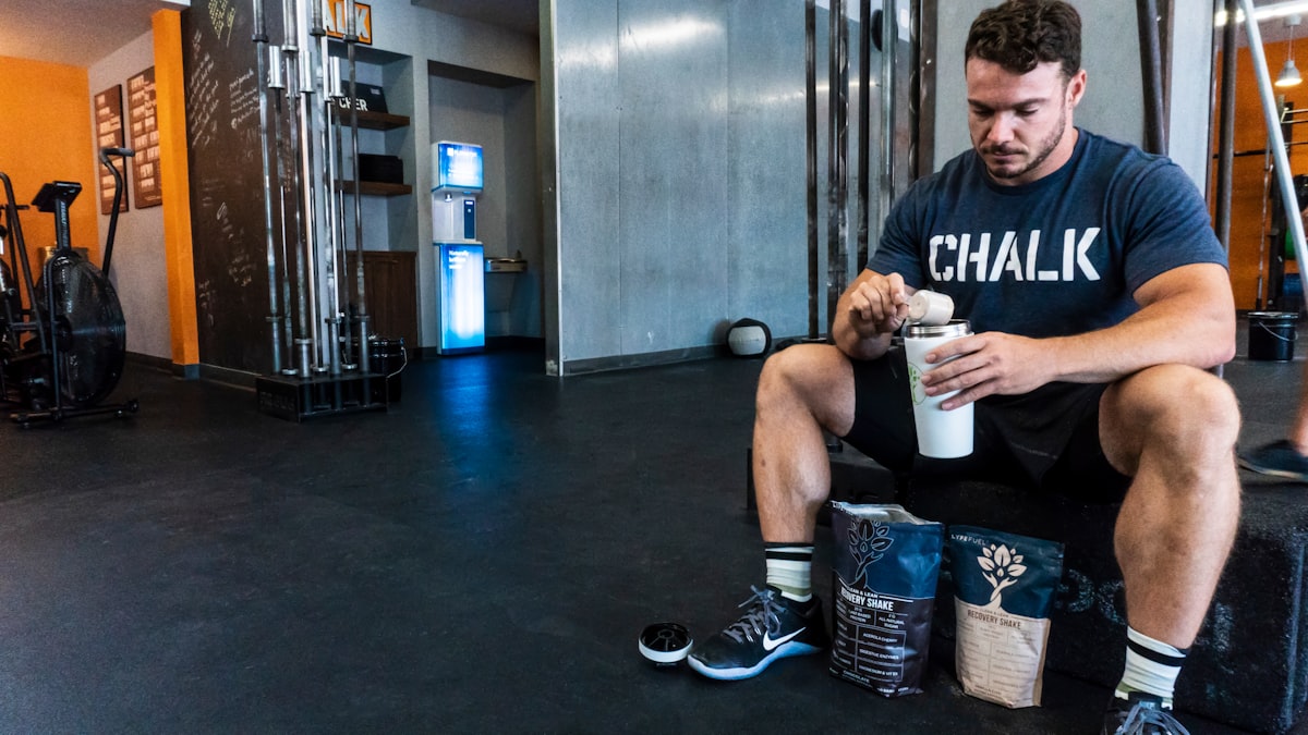Micronutrient supplementation for men